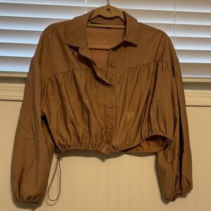 Zara Mauve Cropped Button Down Shirt with Notched Collar women’s M